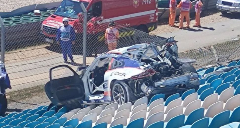 Portimao Incidente Choc Porsche Finisce Sugli Spalti Video Tragedia