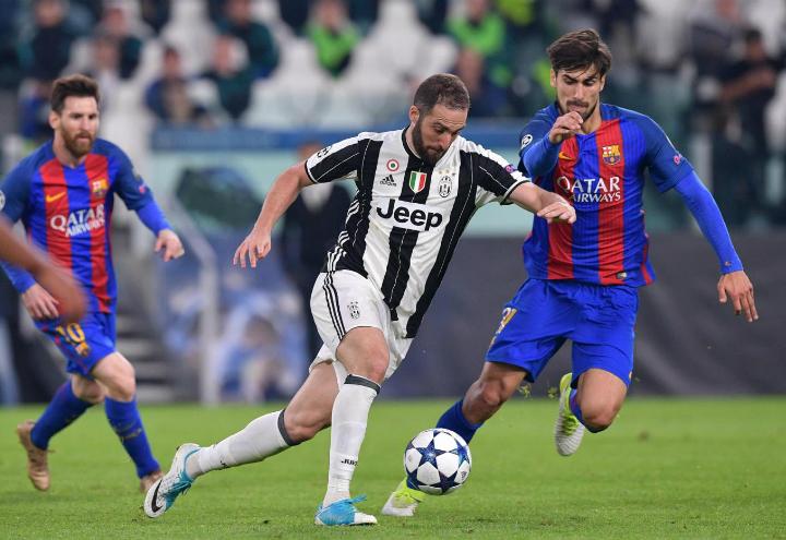Higuain_Barcellona_Juventus_lapresse_2017