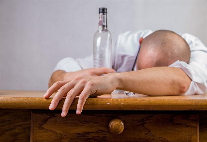 alcolismo_pixabay