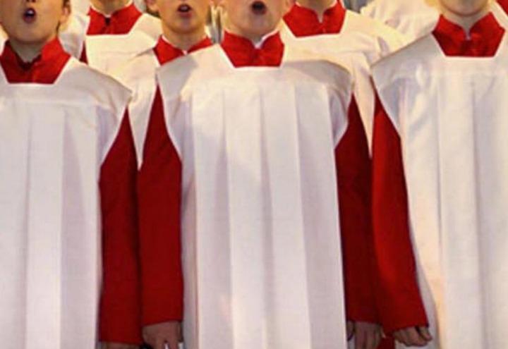 coro_voci_bianche_bambini_pedofilia_chiesa_twitter_2017