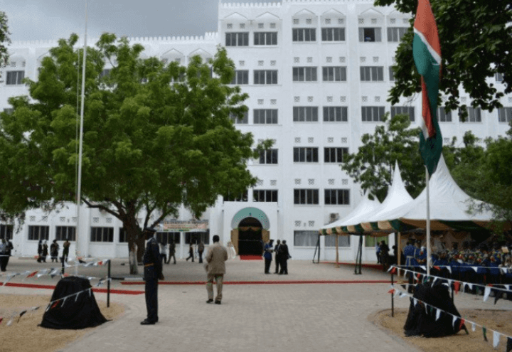 kenya_attentato_attacco_universita_mombasa_campus_twitter_2017