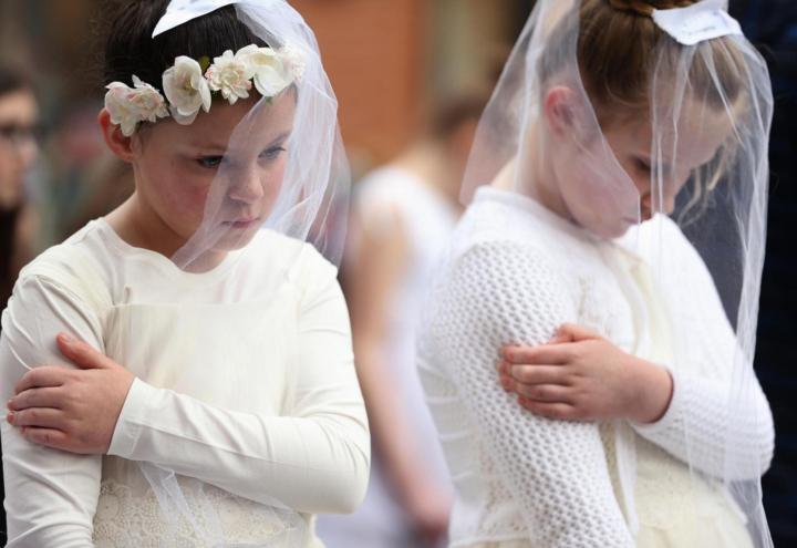 spose_bambine_matrimonio_lapresse_2018