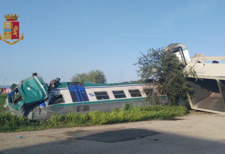 treno_caluso_incidente_piemonte_polizia_cs_2018