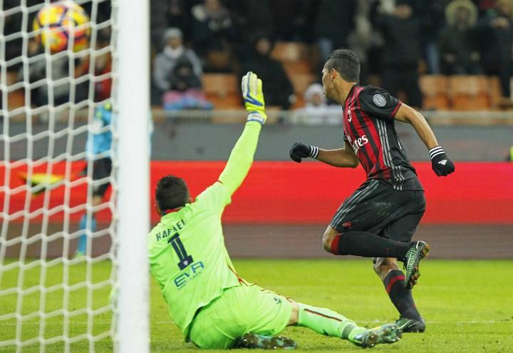 Bacca_Rafael_Milan_Cagliari_lapresse_2017