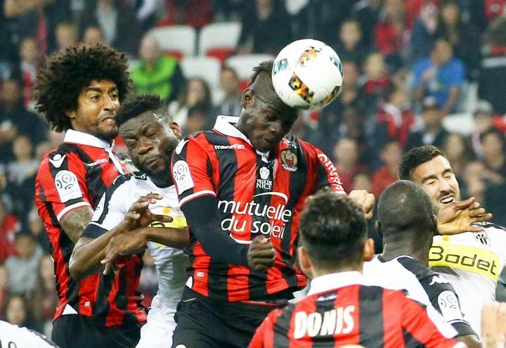 Balotelli_Nizza_testa_lapresse_2017