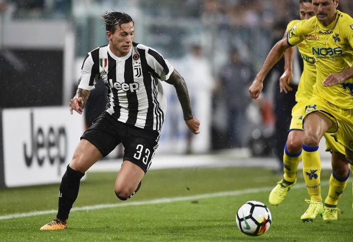 Bernardeschi_Gobbi_Juventus_Chievo_lapresse_2018