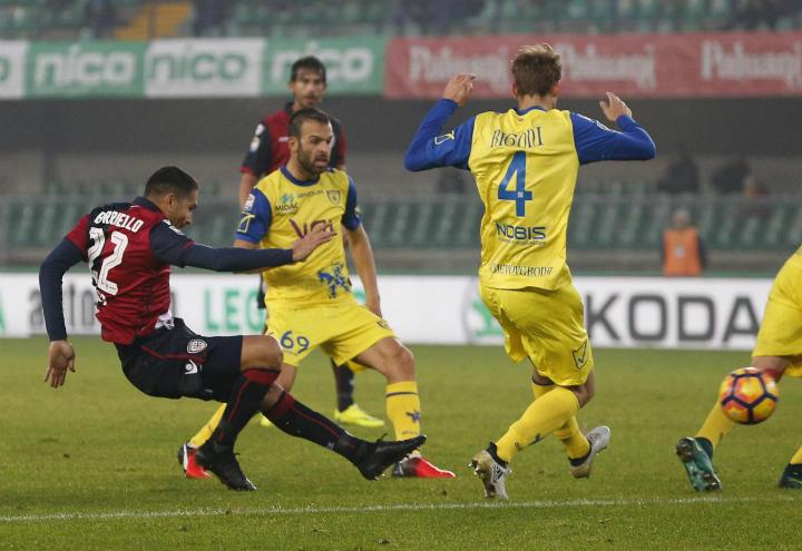 Borriello_Cagliari_Chievo_lapresse_2017