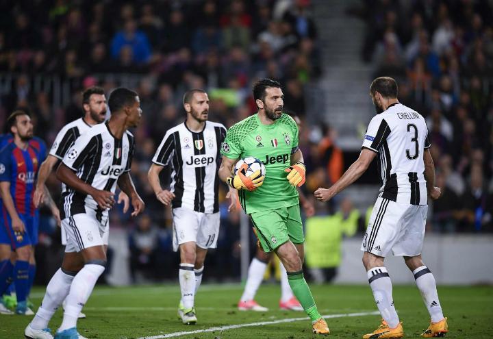 Buffon_Chiellini_Juventus_ChampionsLeague_lapresse_2017