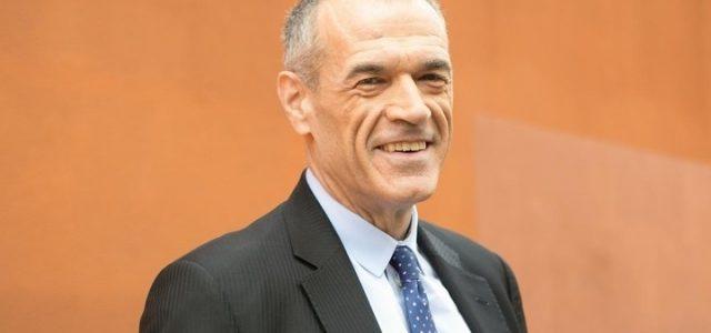 carlo cottarelli azzolina banchi con le rotelle