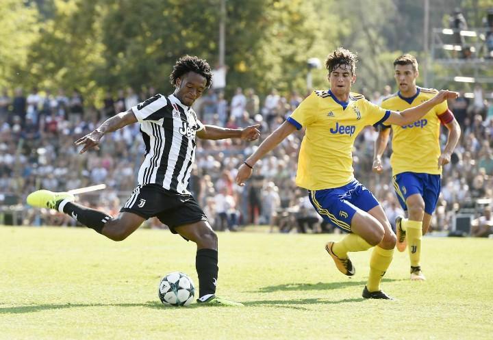 Cuadrado_tiro_Juventus_Villar_Perosa_lapresse_2017