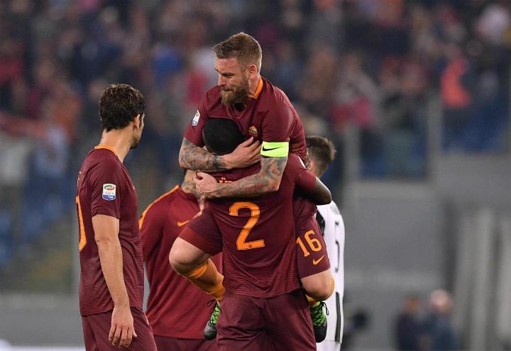 DeRossi_mucchio_Roma_Juventus_lapresse_2017