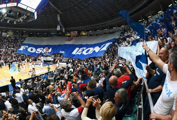 Fortitudo tifosi