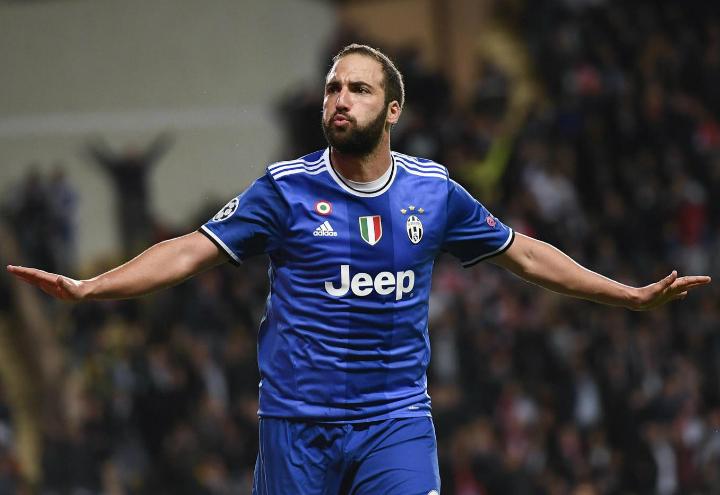Higuain Juventus