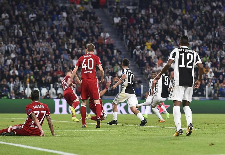 Juventus_Olympiacos_Higuain_gol_lapresse_2017