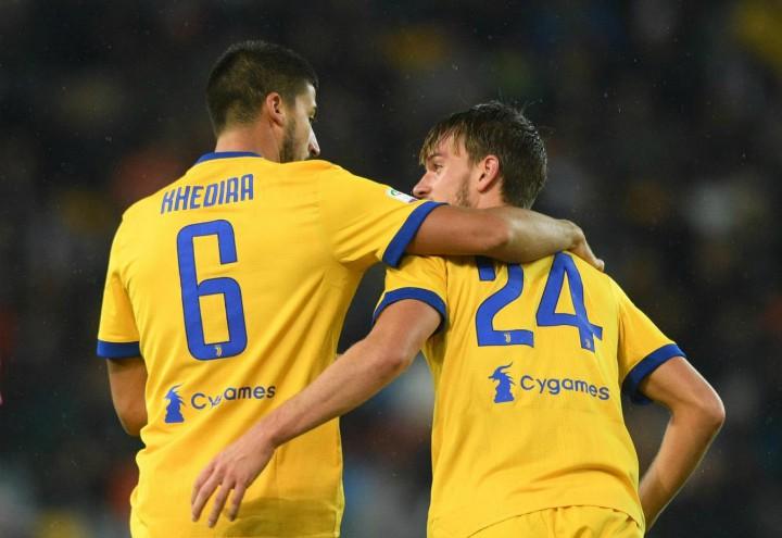 Khedira_Rugani_Juventus_gialla_lapresse_2017