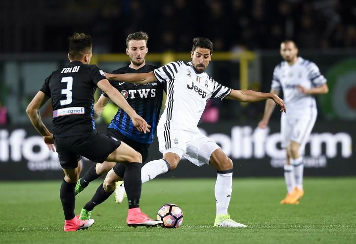 Khedira_Toloi_Cristante_Juventus_Atalanta_lapresse_2018