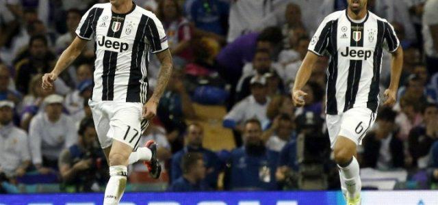 Mandzukic_Khedira_Juventus_RealMadrid_lapresse_2017