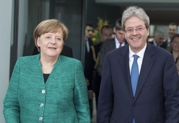 Merkel_Gentiloni_Lapresse