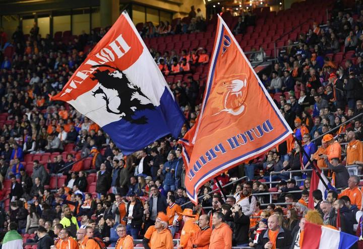 Olanda_tifo_bandiere_lapresse_2017