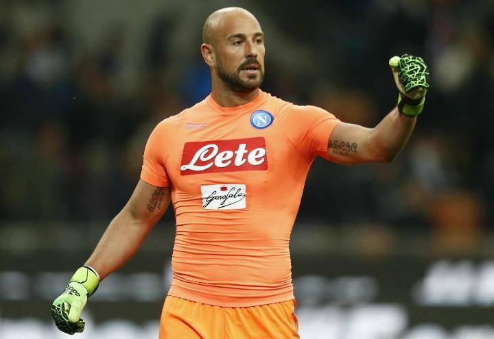 Reina_arancione_Napoli_lapresse_2017