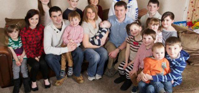 The-Radford-Family_fb