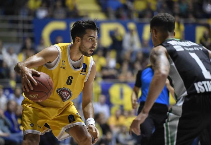 Vujacic_Torino_palleggio_lapresse_2017