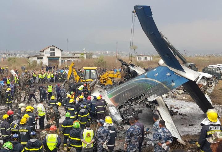 aereo_nepal_caduta_soccorsi_katmandu_incidente_lapresse_2018