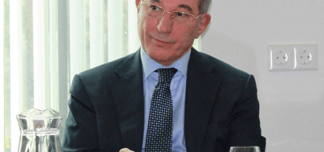 ahmet_uzumcu_opac_wikipedia_2017