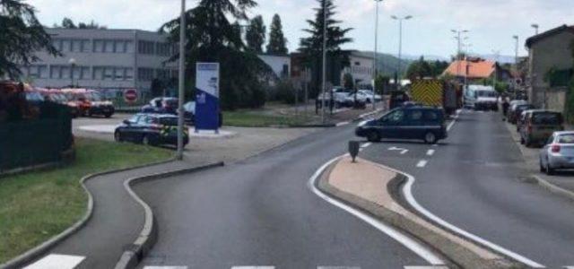 allarme_bomba_terrorismo_francia_lione_polizia_artificieri_twitter