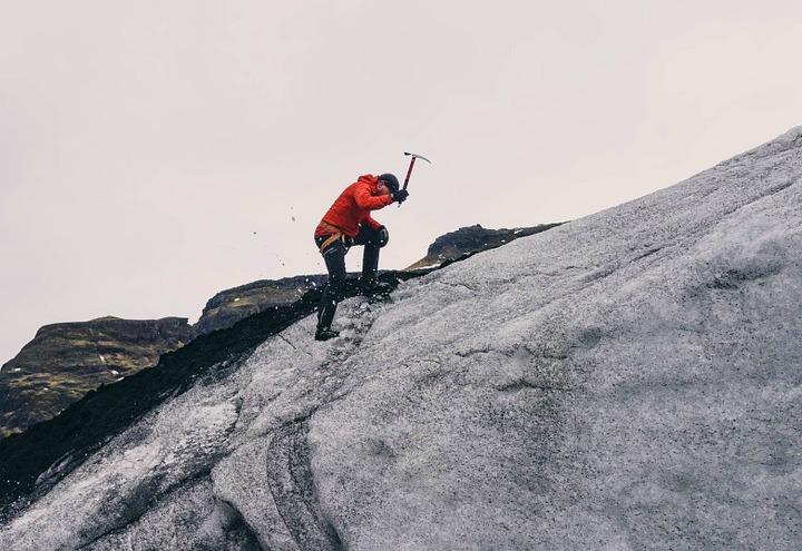 Alpinisti Ottomila Nives Meroi E Romano Benet Coppia