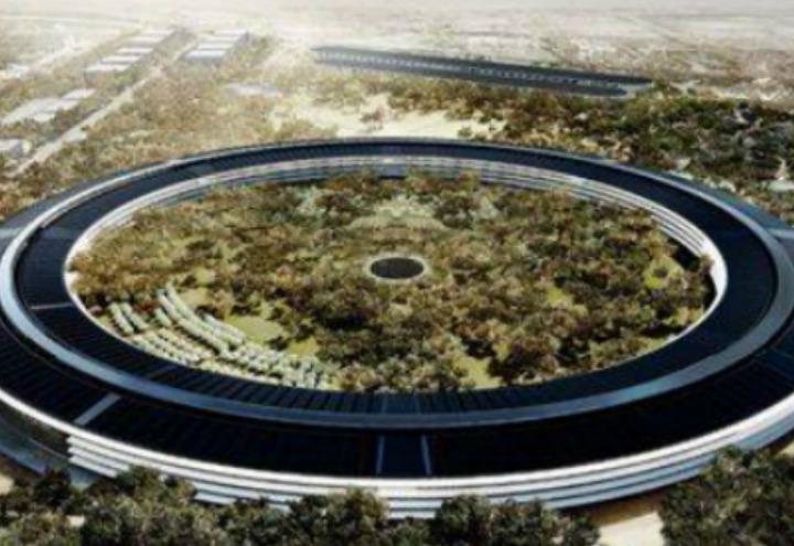 astronave_apple_park_steve_jobs_facebook