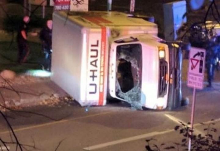 attentato_canada_edmonton_furgone_folla_isis_terrorismo_twitter_2017