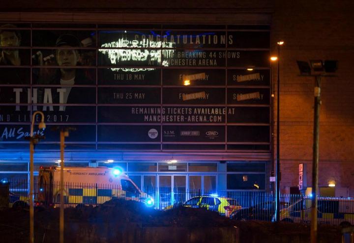 attentato_manchester_arena_concerto_ariana_grande_isis_terrorismo_regno_unito_polizia_lapresse_2017