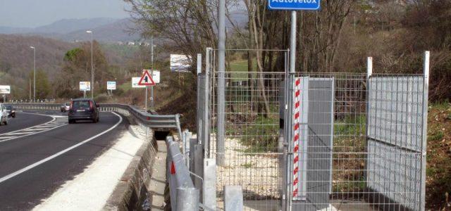 autovelox_incidente_telecamere_strade_velocita_limiti_lapresse_2017