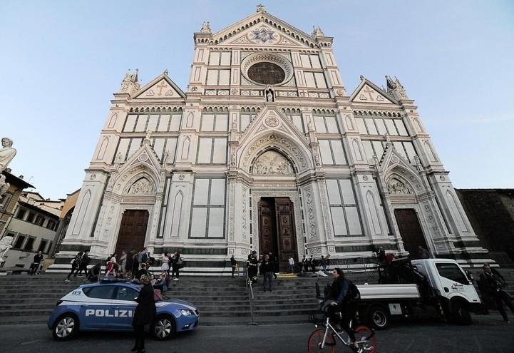 basilica_santacroce_firenze_chiesa_arte_lapresse