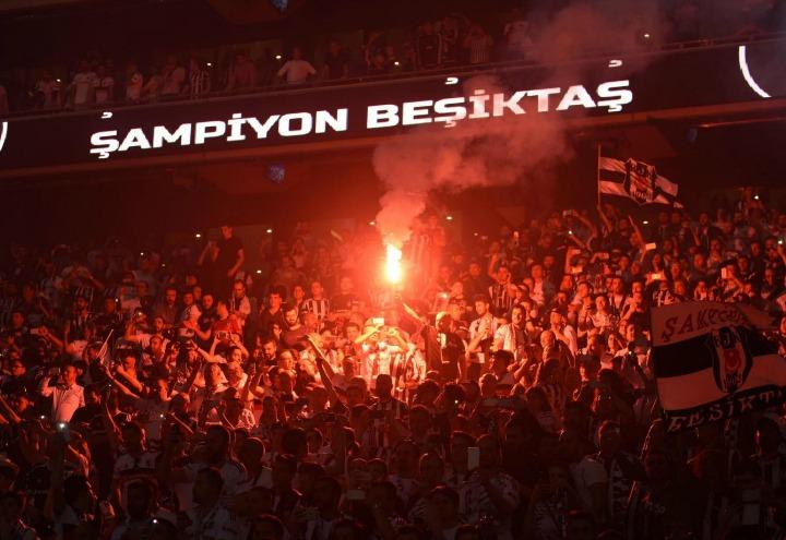 besiktas_vodafonearena_europaleague_lapresse_2017