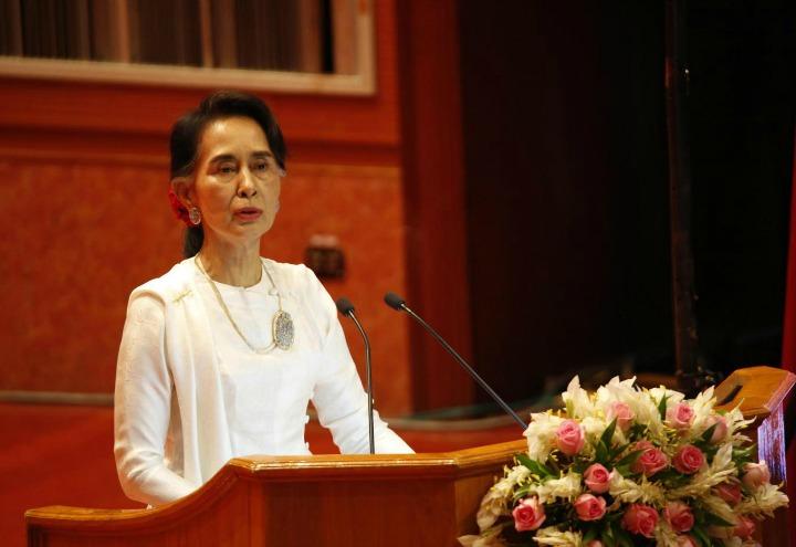 birmania_guerra_aung_san_suu_kyi_nobel_pace_myanmar_lapresse_2017