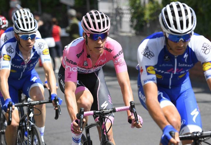 bobo_jungels_magliarosa_giroditalia_lapresse_2017