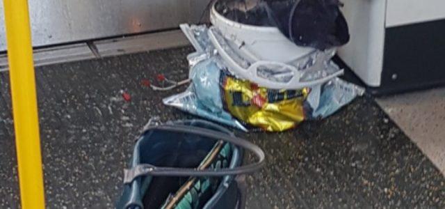 bomba_londra_metro_terrorismo_esplosione_twitter_2017