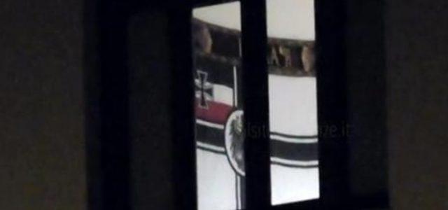 carabinieri_bandiera_nazista_kaiser_web