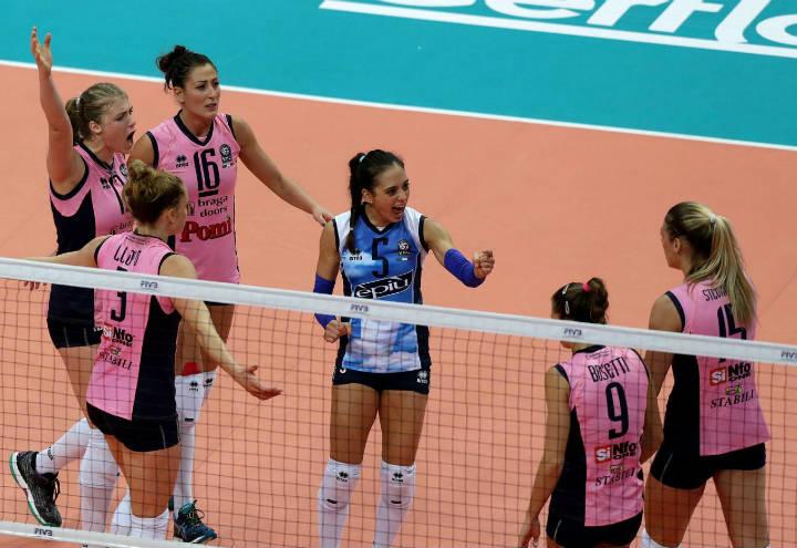 casalmaggiore_rete_volley_femminile_lapresse_2017