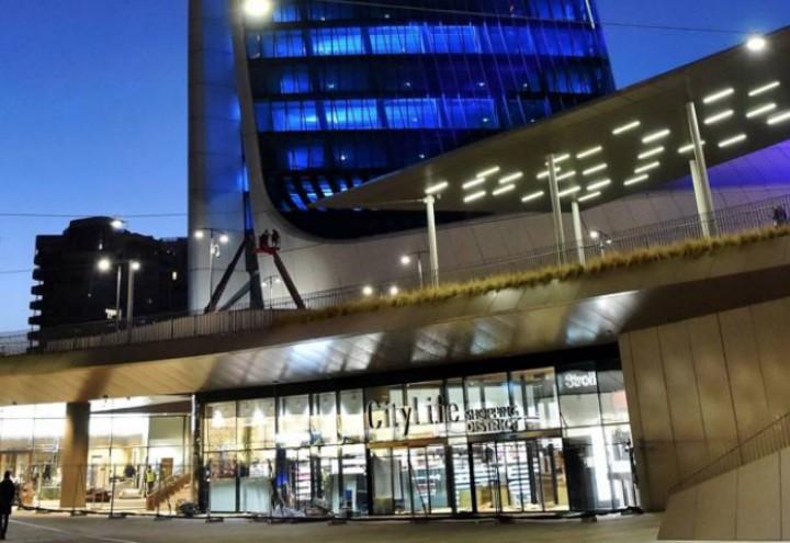 city_life_milano_centro_commerciale_negozi_twitter_2017