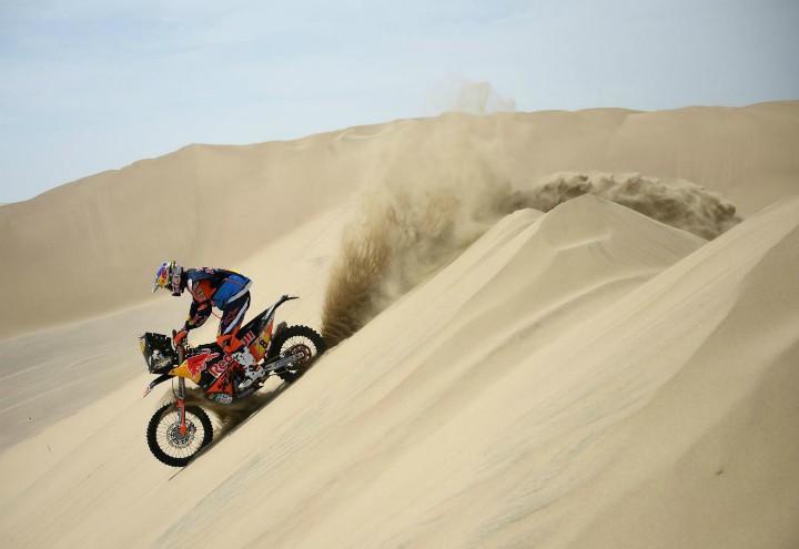 dakar_2018_moto_sabbia_lapresse