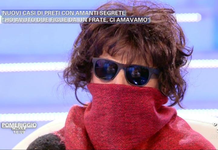 dama_nera_canale5_web_2017