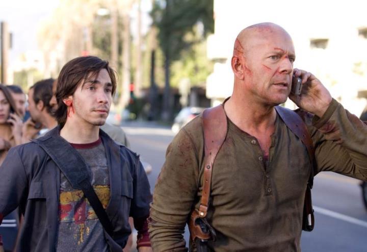 Die Hard Vivere O Morire Su Rete 4 Il Film Con Bruce Willis Trailer E Diretta Streaming