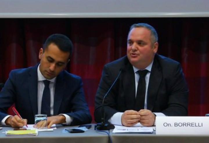 dimaio_david_borrelli_m5s_twitter_2018