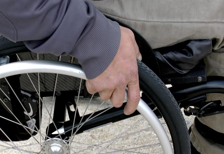 disabili_sedia_rotelle_pixabay