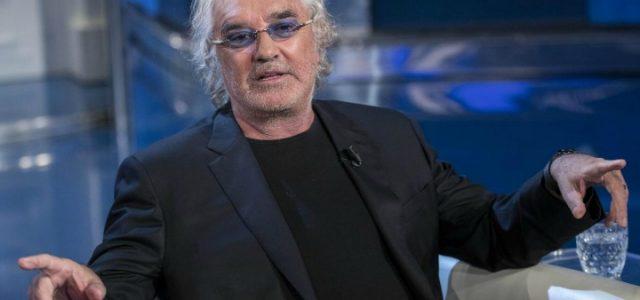 flavio_briatore_porta_vespa_lapresse_2017