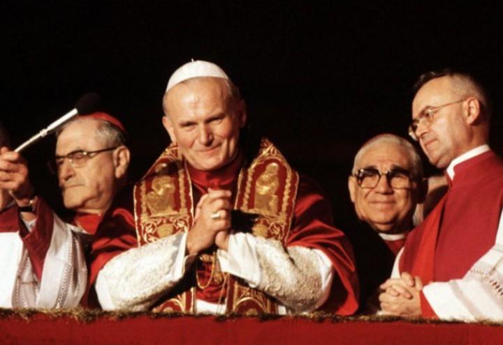 giovanni_paolo_papa_elezione_Wojtyla_twitter_2017