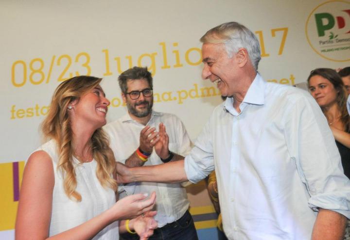 giuliano_pisapia_maria_elena_boschi_pd_unita_sinistra_lapresse_2017